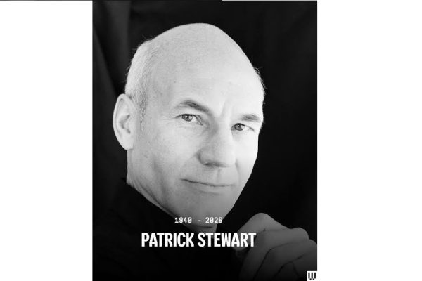 PATRICK STEWART: EL ÚLTIMO VIAJE DE UN CABALLERO DE LA ESCENA