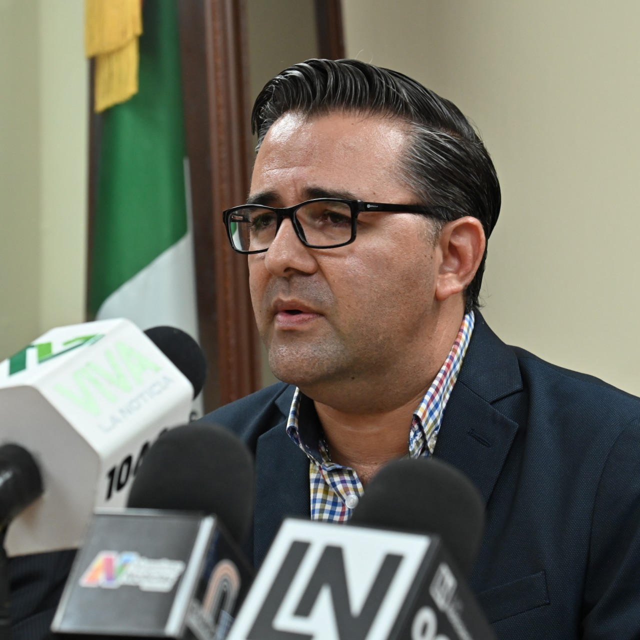 discos-ic-nicos-radio-uas